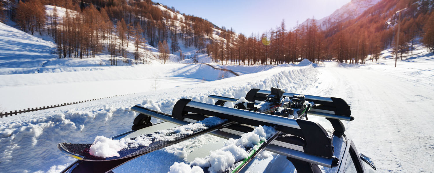 Síelésre indulsz? Íme 5 tipp, hogy felkészítsd az autódat a hosszú útra